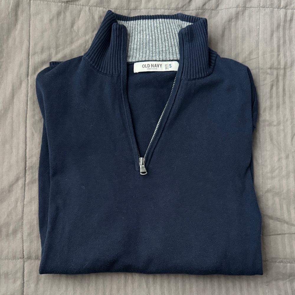 🔺CLOSET SALE: EVERYTHING MUST GO🔺 Old Navy Men's Dark Blue Zip-Up Sweater